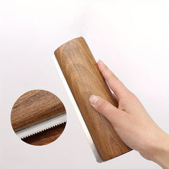 Wood Sawtooth Horse Sweat Scraper Cleaning Tool