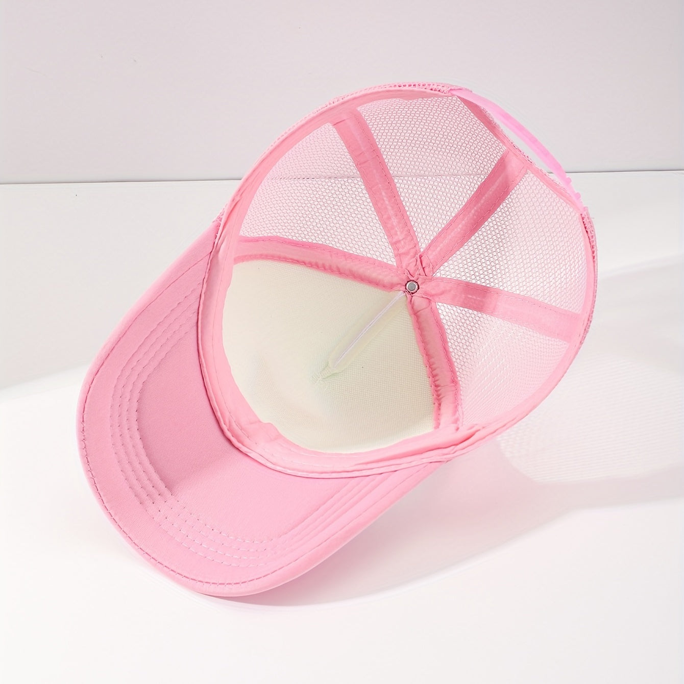 Pink Heart Embroidery Trucker Hat Cartoon Mesh Baseball Cap