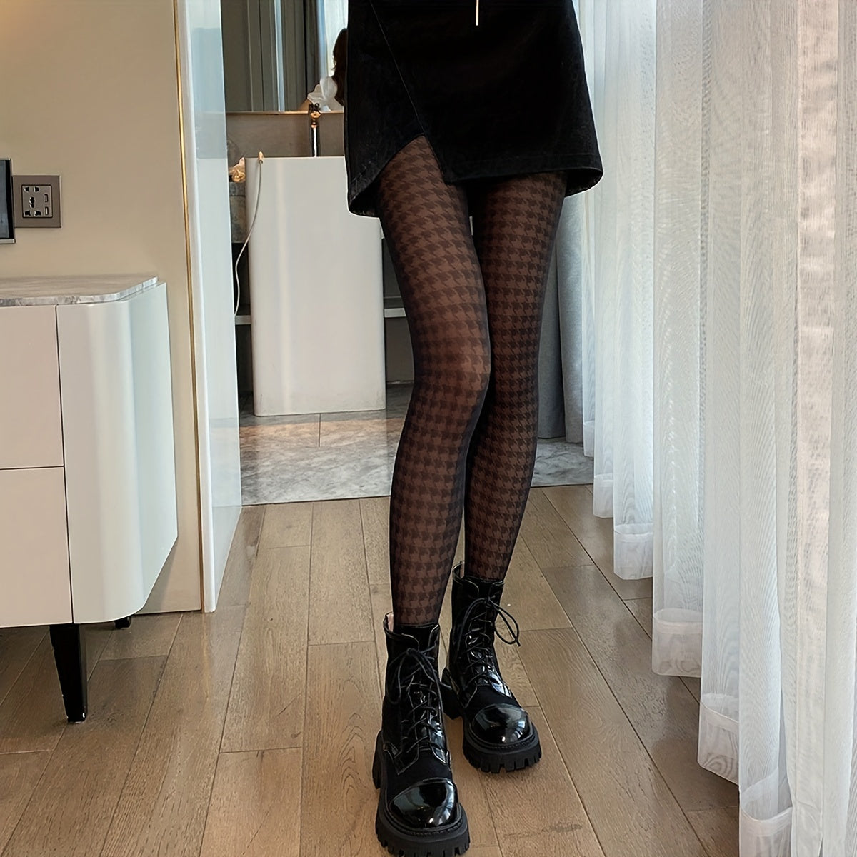 Houndstooth High Waist Semi-Sheer Pantyhose Stockings