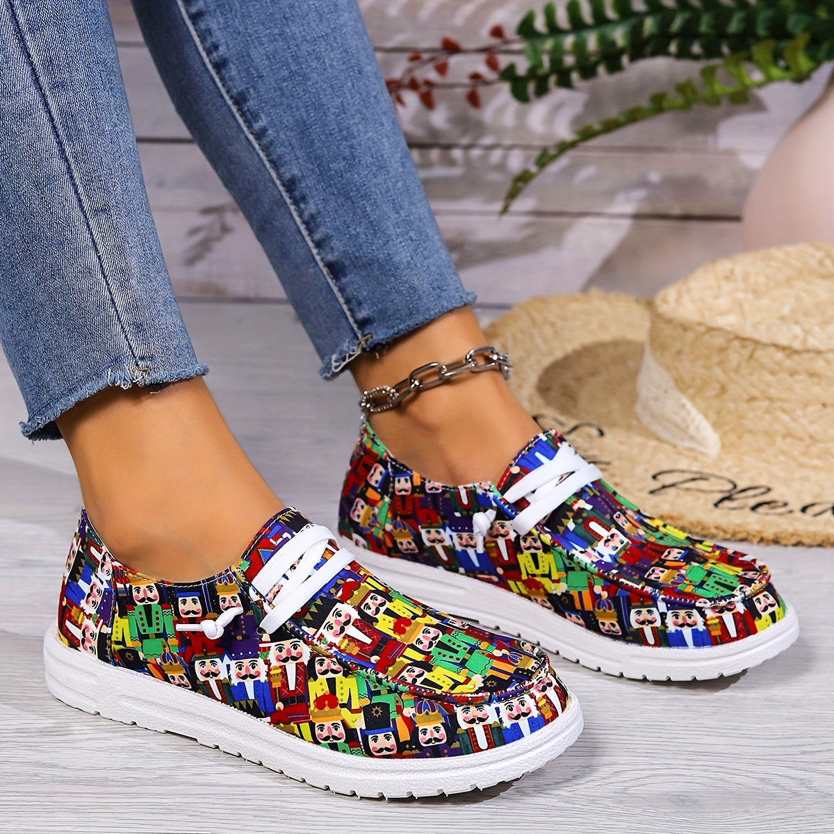 Nutcracker Cartoon Pattern Outdoor Skateboarding Shoes