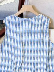 Plus Size Geometric Print V Neck Tank Top