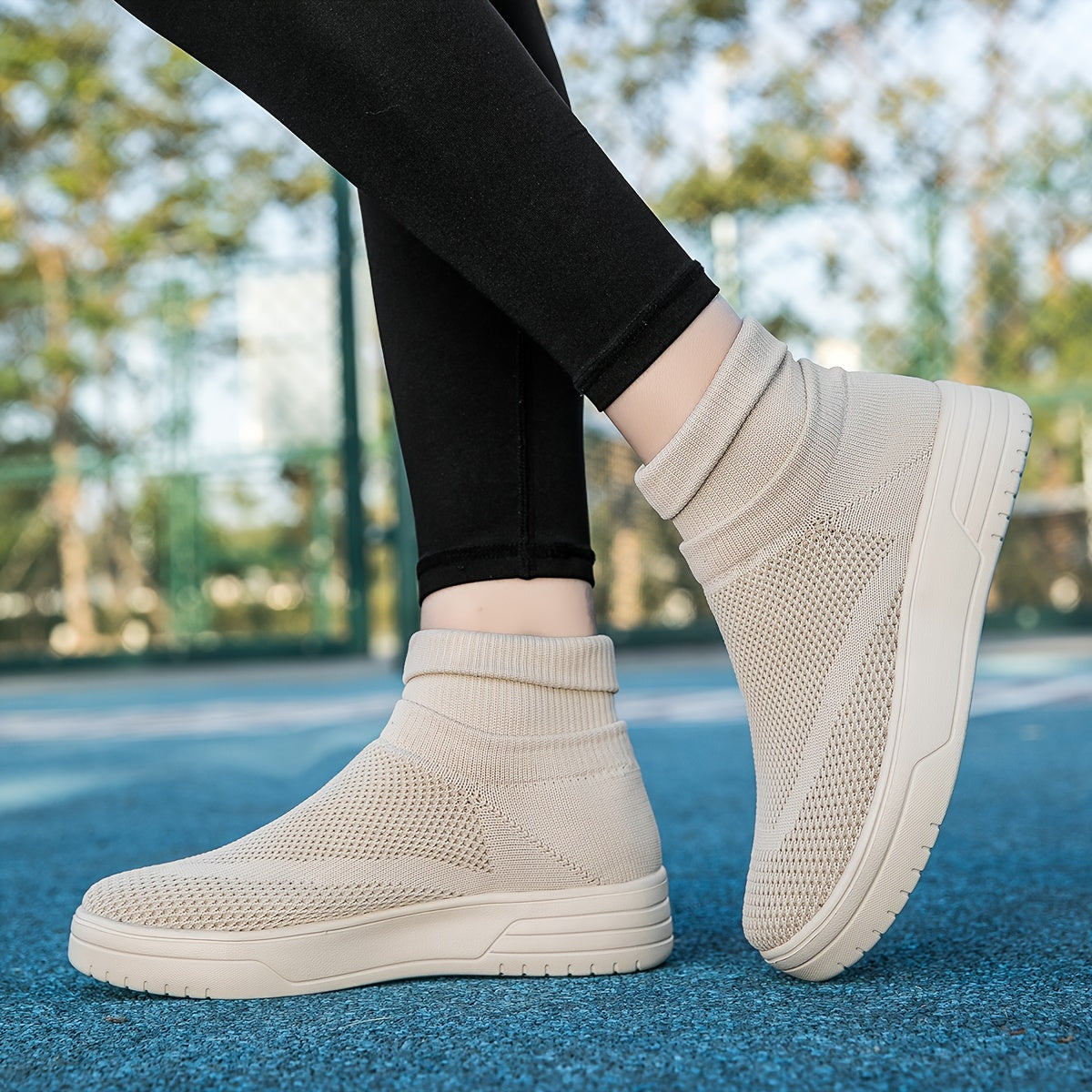 Women's Lightweight Mesh Slip-on Sneakers