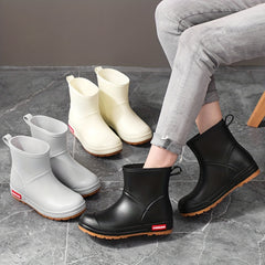 Stylish Lightweight Women's Rain Boots Slip Resistant And Waterproof