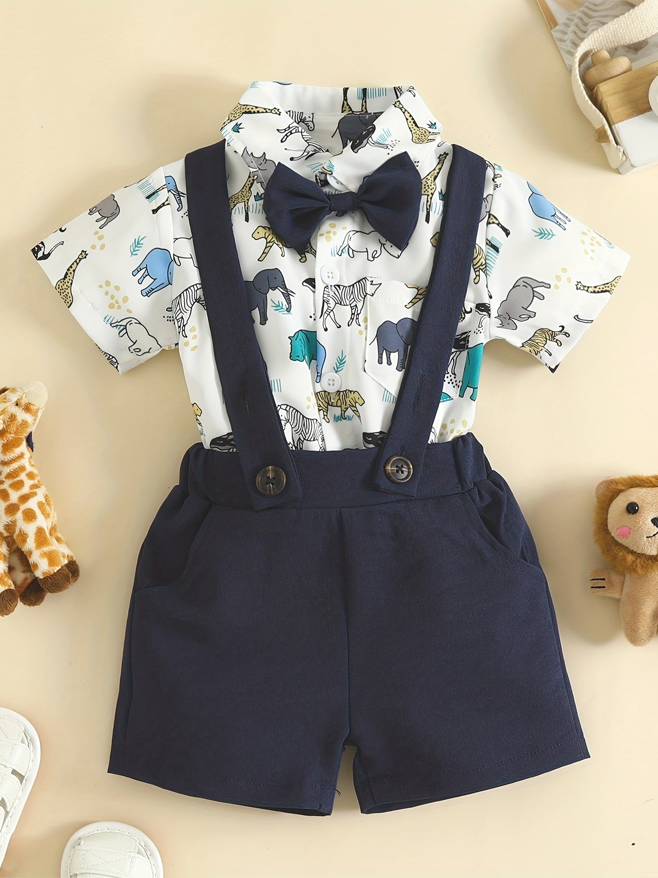 2pcs Baby Boys Plaid Bowtie Onesie & Suspender Shorts Set