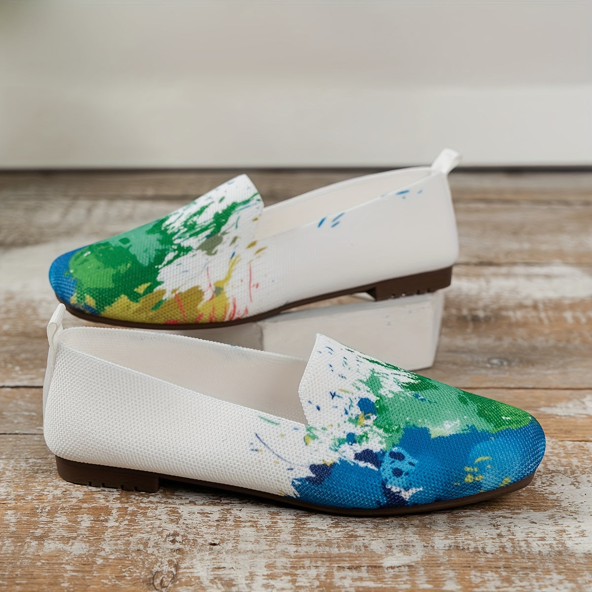 Women's Graffiti Printed Flats Soft Sole Slip On Shoes