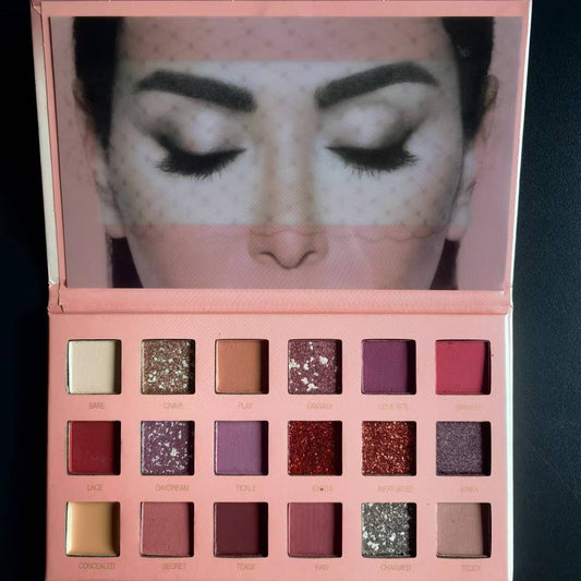 18 Colors Eyeshadow Palette Natural Matte Pearly Finish Multicolor Brown Coral