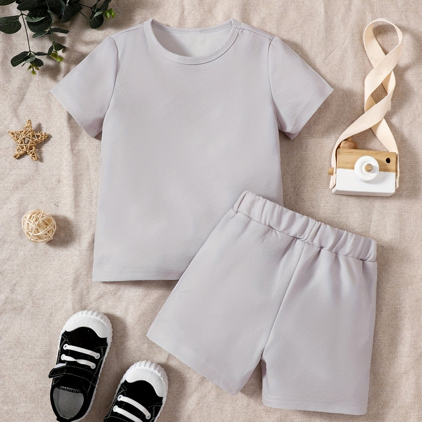 Boy's 2pcs T shirt & Shorts Set for Summer