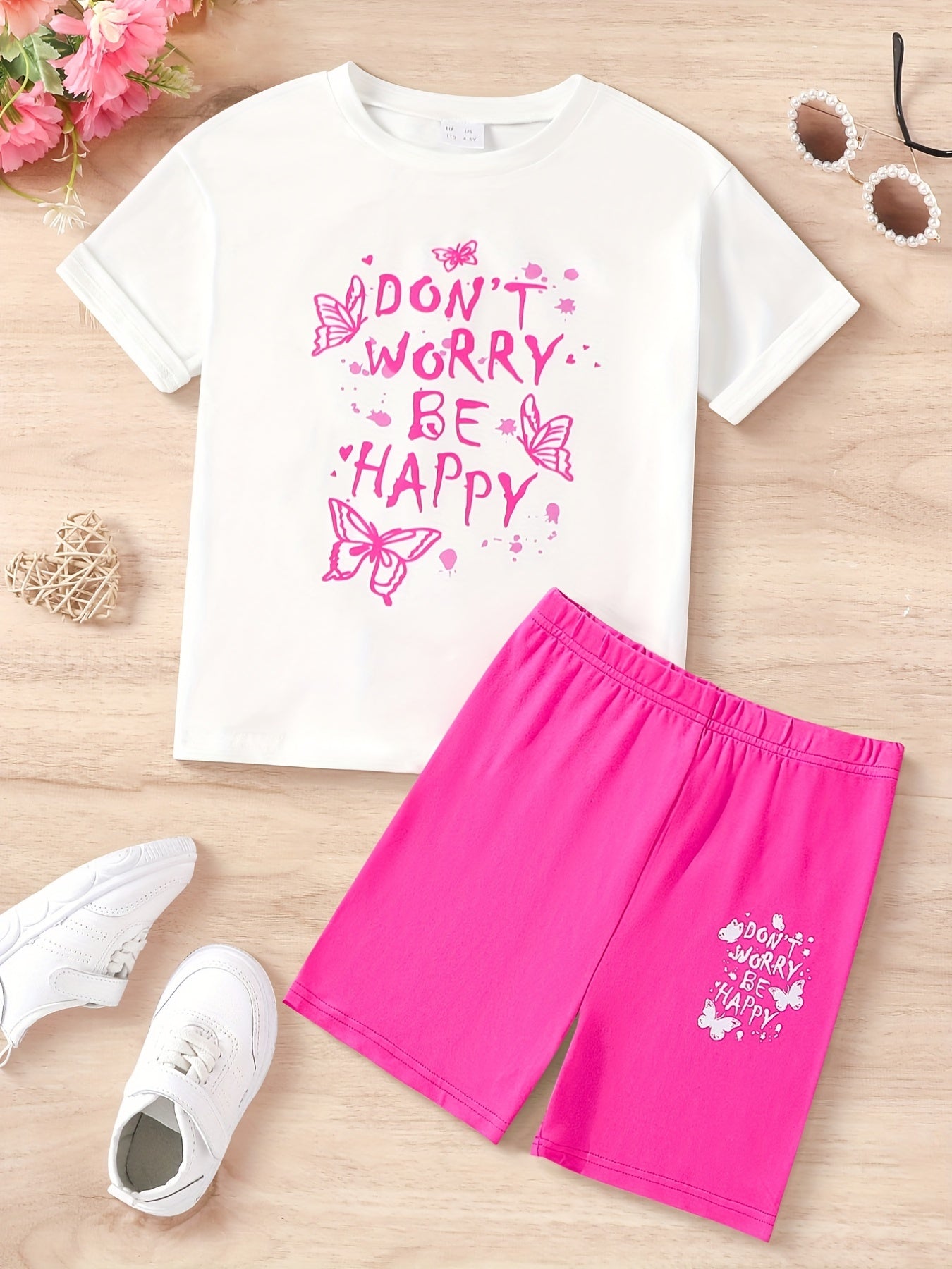 2pcs Girls Letter & Butterfly Graphic T Shirt & Shorts Set Summer Clothes