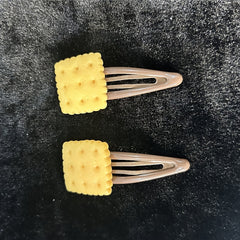2pcs Fun Cookie Clip Side Clip Non slip Bangs Clip Creative Hair Accessories