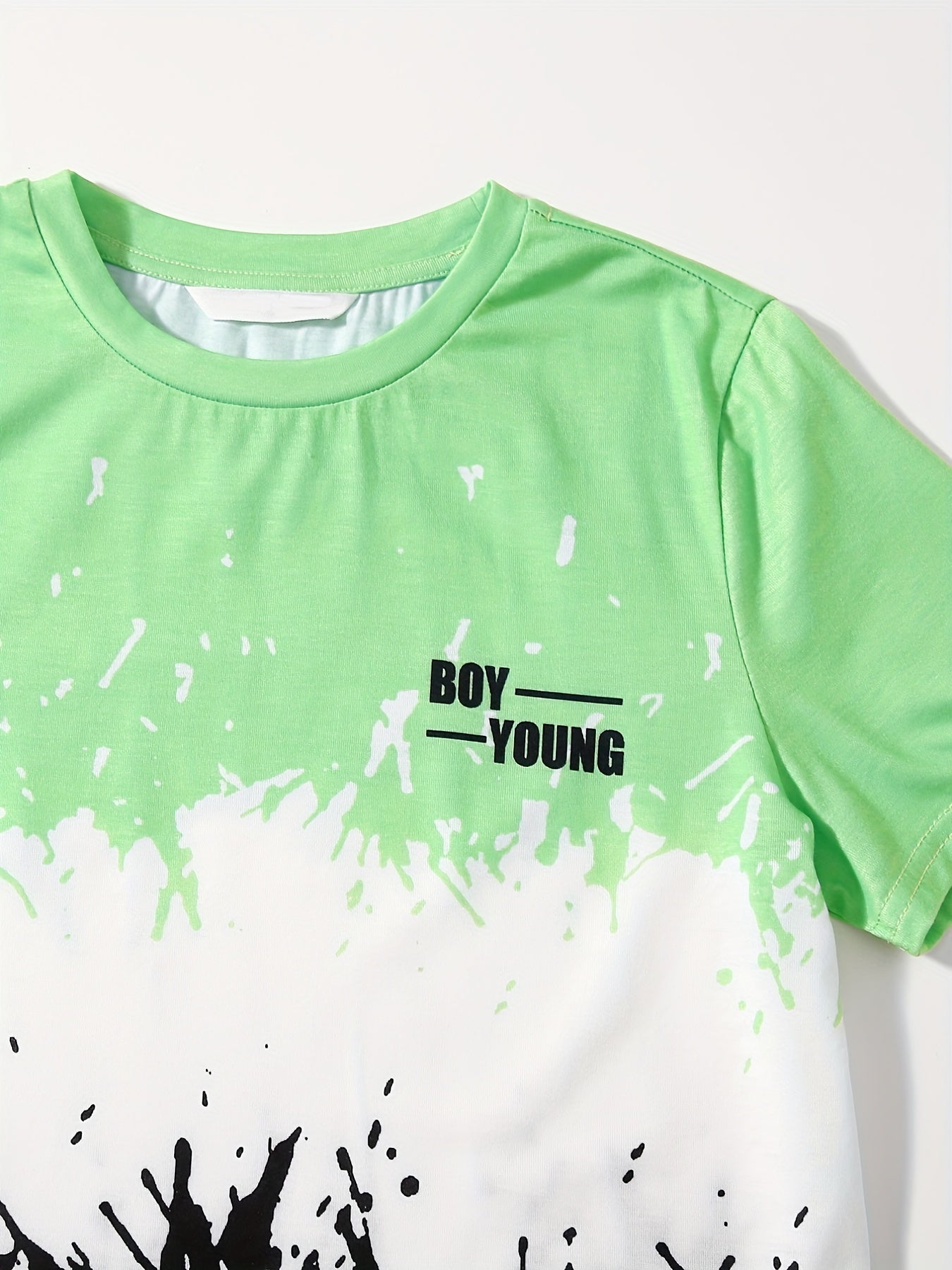 Boys YOUNG Print T-shirt & Shorts Set
