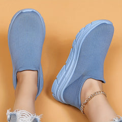 Breathable Slip-On Mesh Running Shoes Soft Comfort Outdoor Sneakers