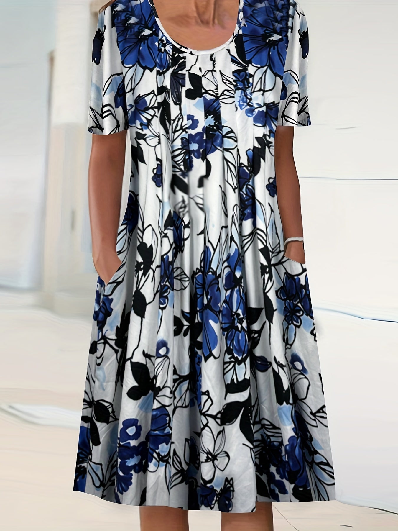Women's Plus Floral Print Dress with Pockets