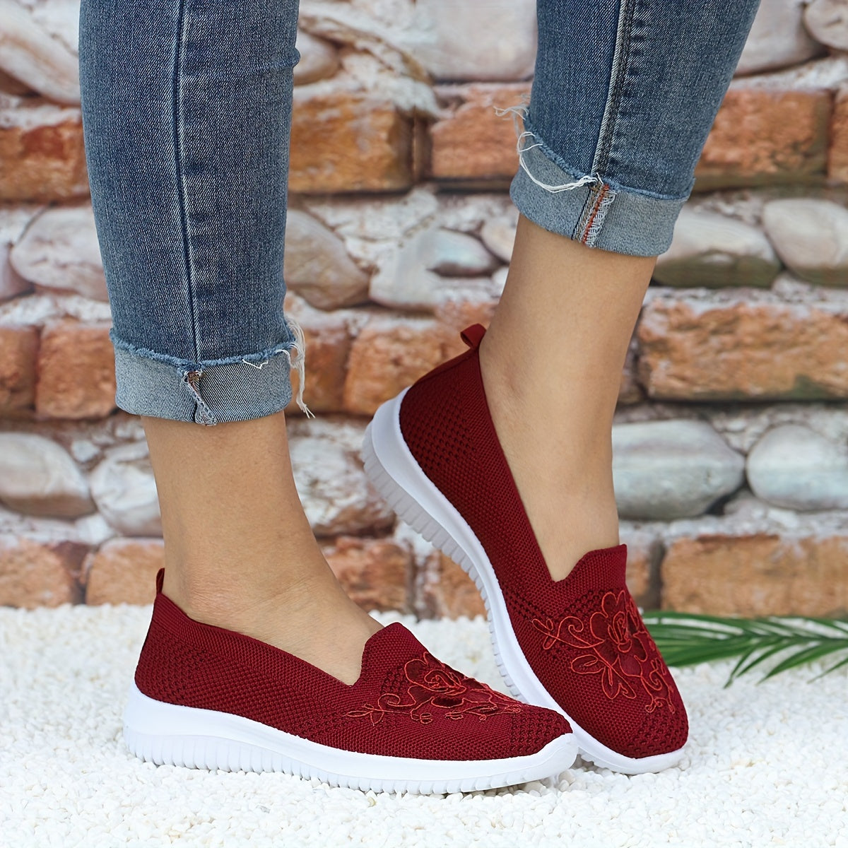 Women's Floral Embroidered Knitted Flat Shoes Soft Sole Comfy Non Slip