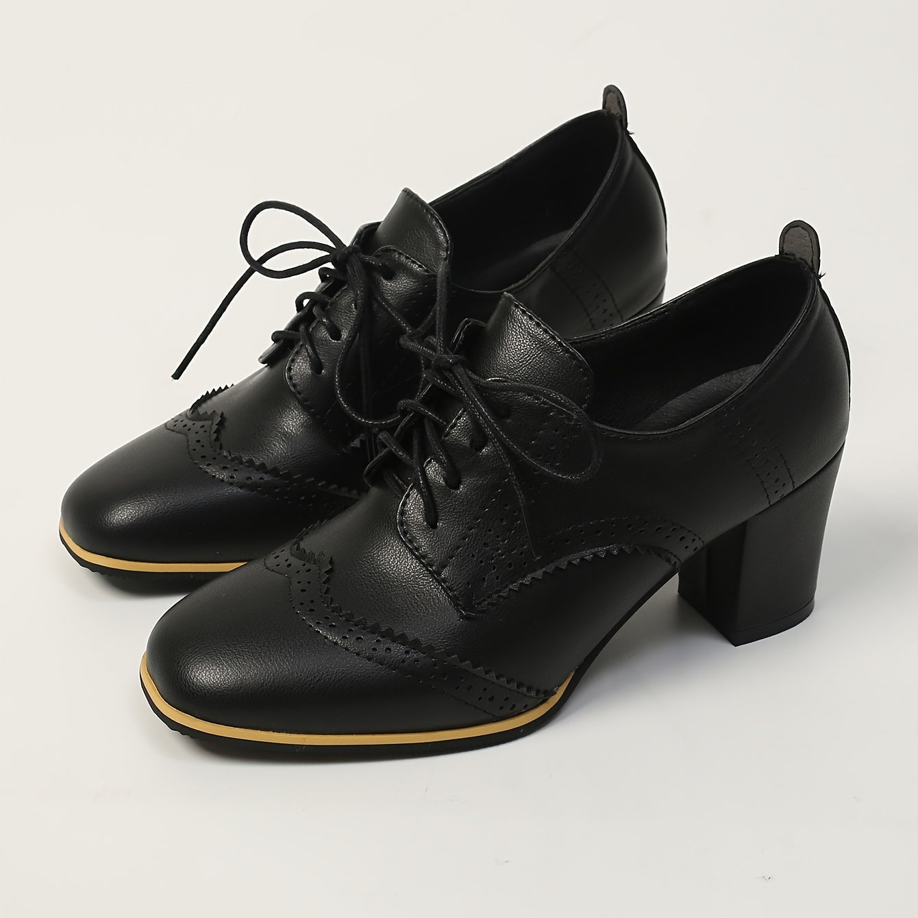 Chunky Heeled Short Boots Pointed Toe Lace Up Ankle Boots Oktoberfest Shoes