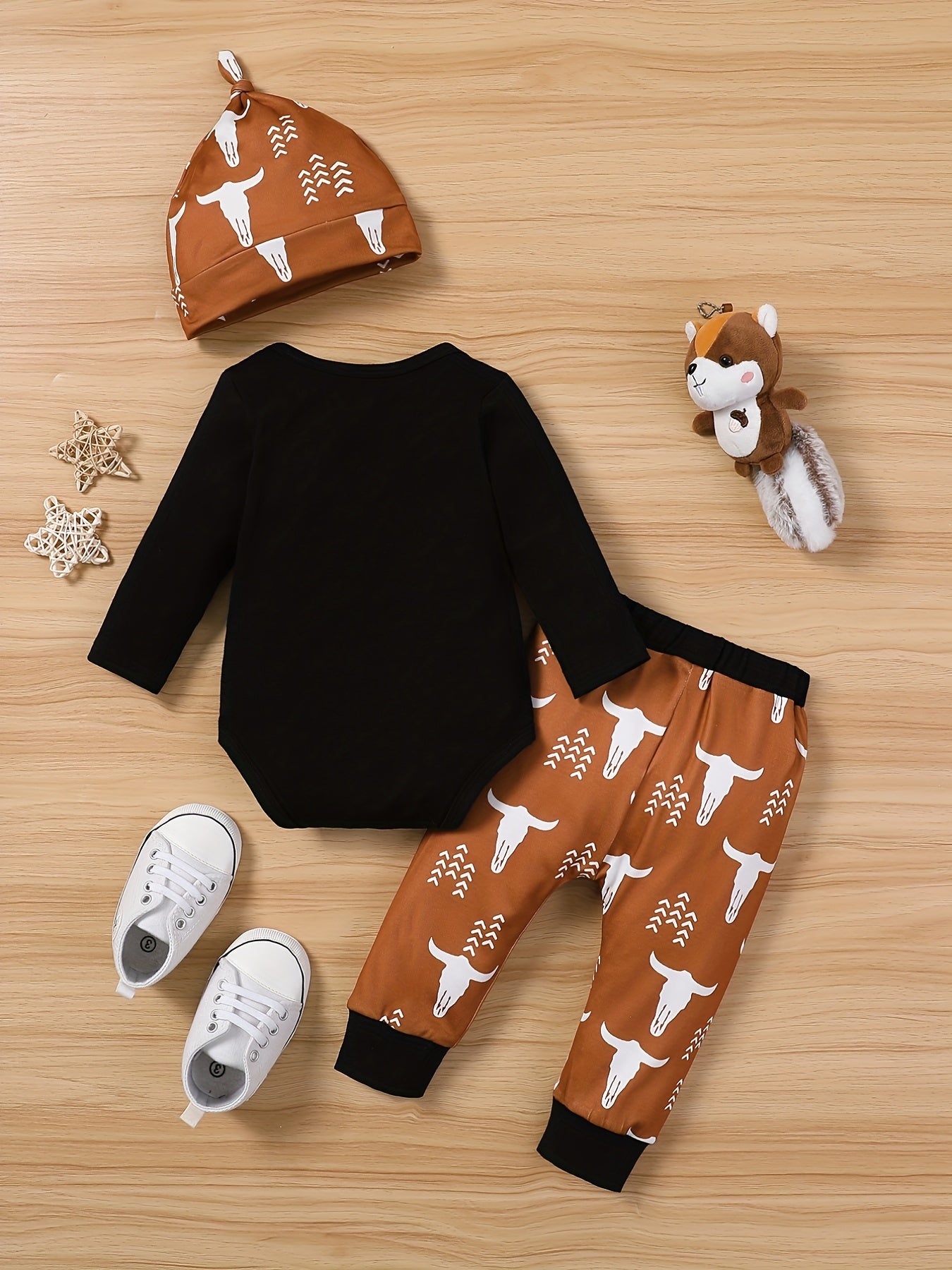Cartoon Graphic Baby Layette Set: Bodysuit, Pants, Hat