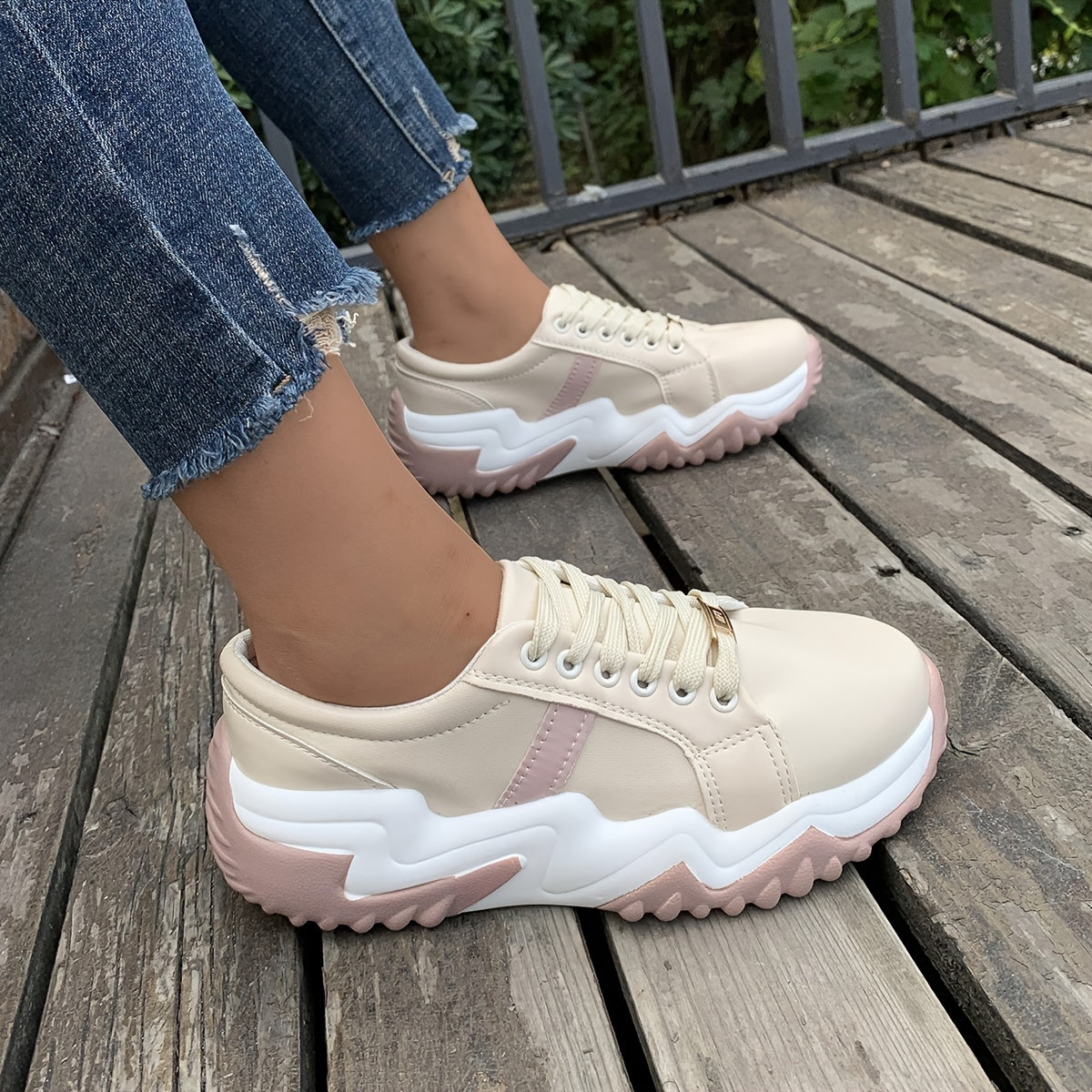 Women's Platform Lace Up Sneakers Low Top Faux Leather Shoes