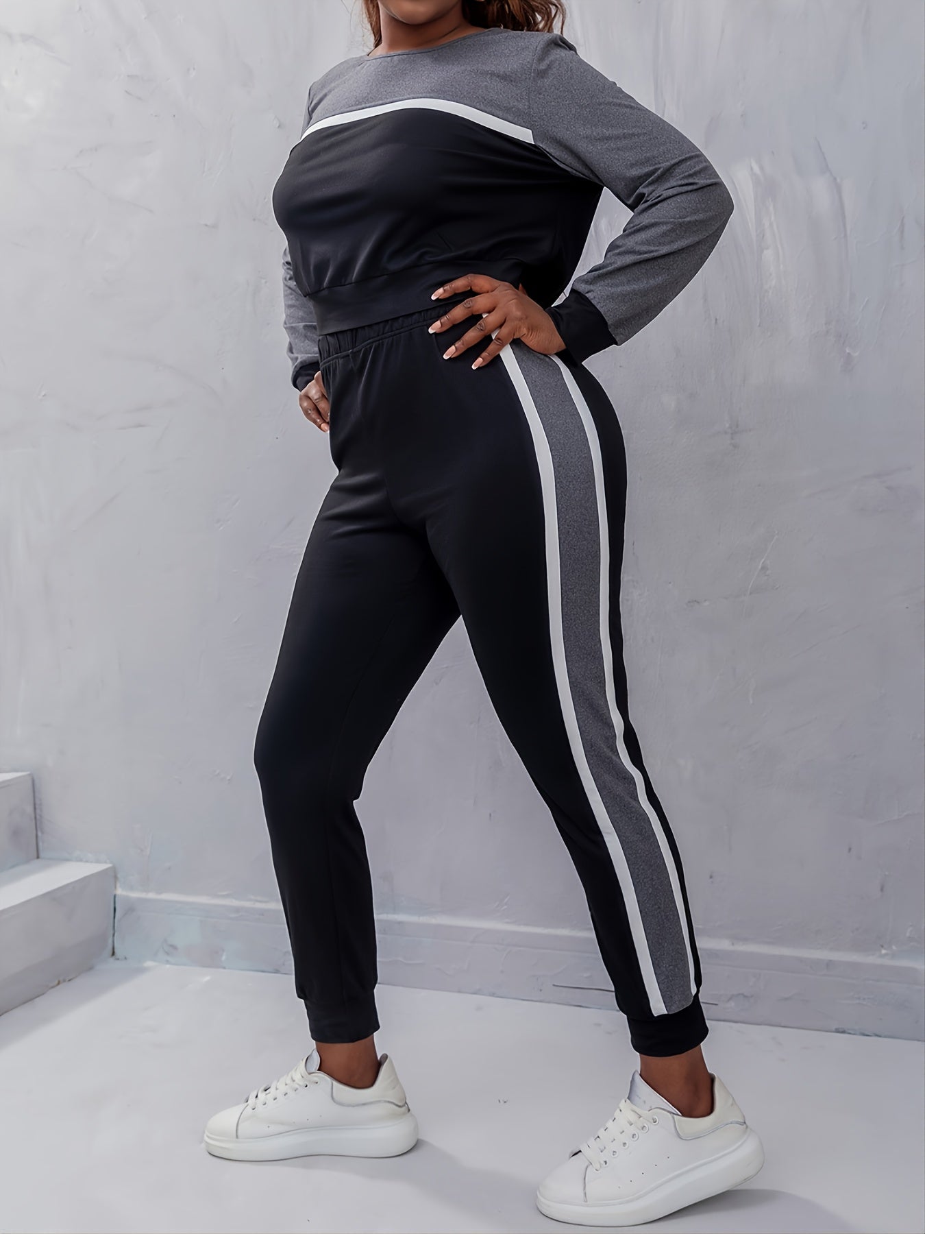 Colorblock Top & Sweatpants Sportswear Set Plus 2pcs Activewear Set