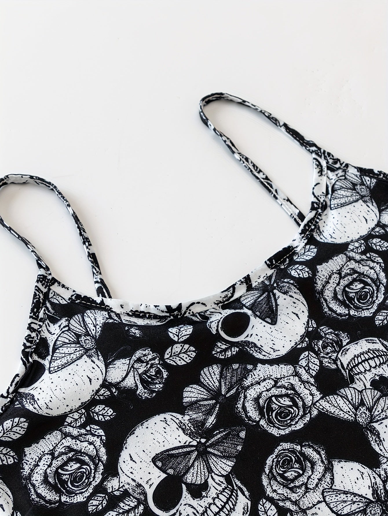 Skull Print Halloween Pajama Set Crew Neck Cami Top & Elastic Waistband Shorts