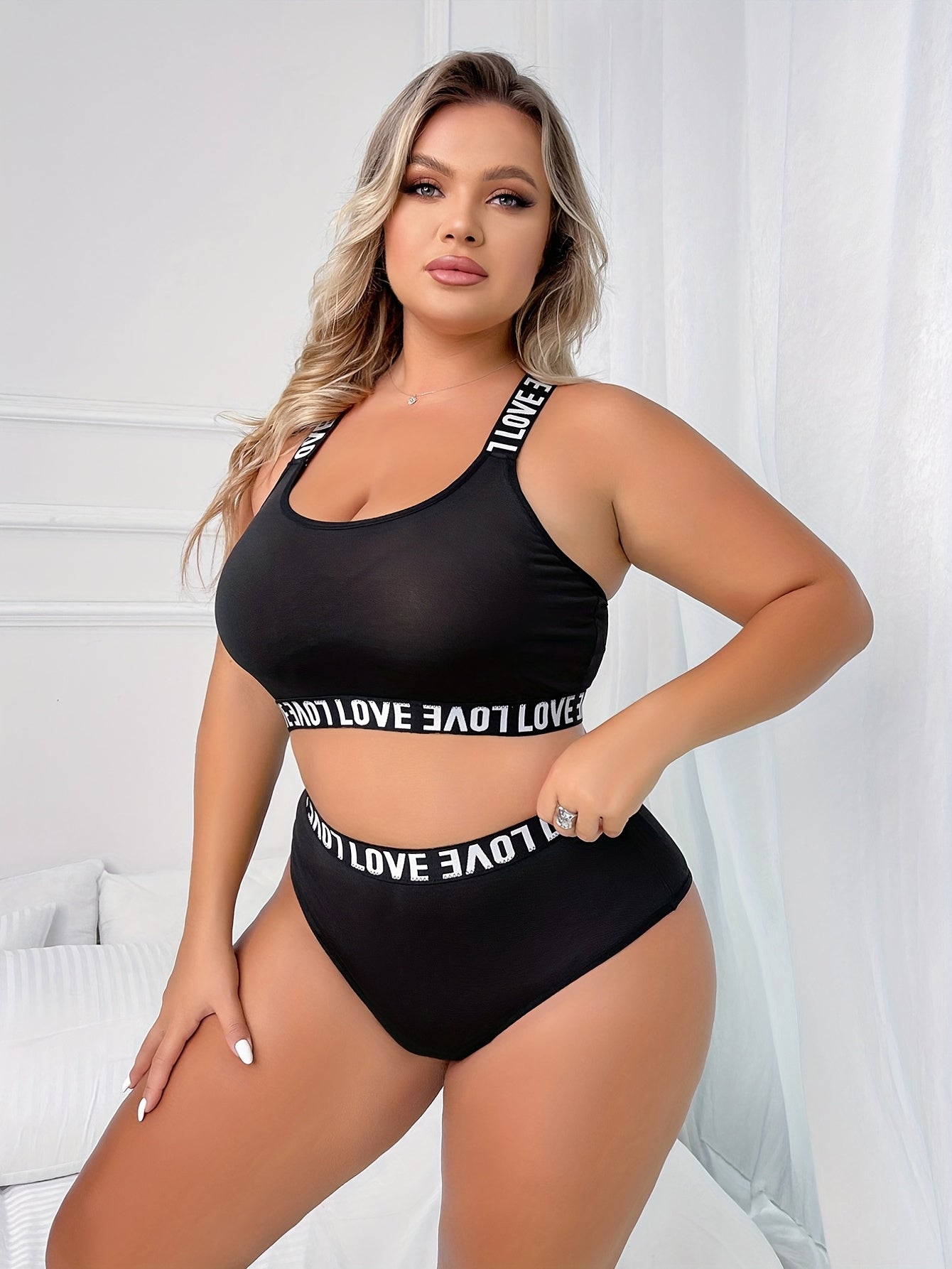 Sports Lingerie Set - Halter Neck Bra & Underwe