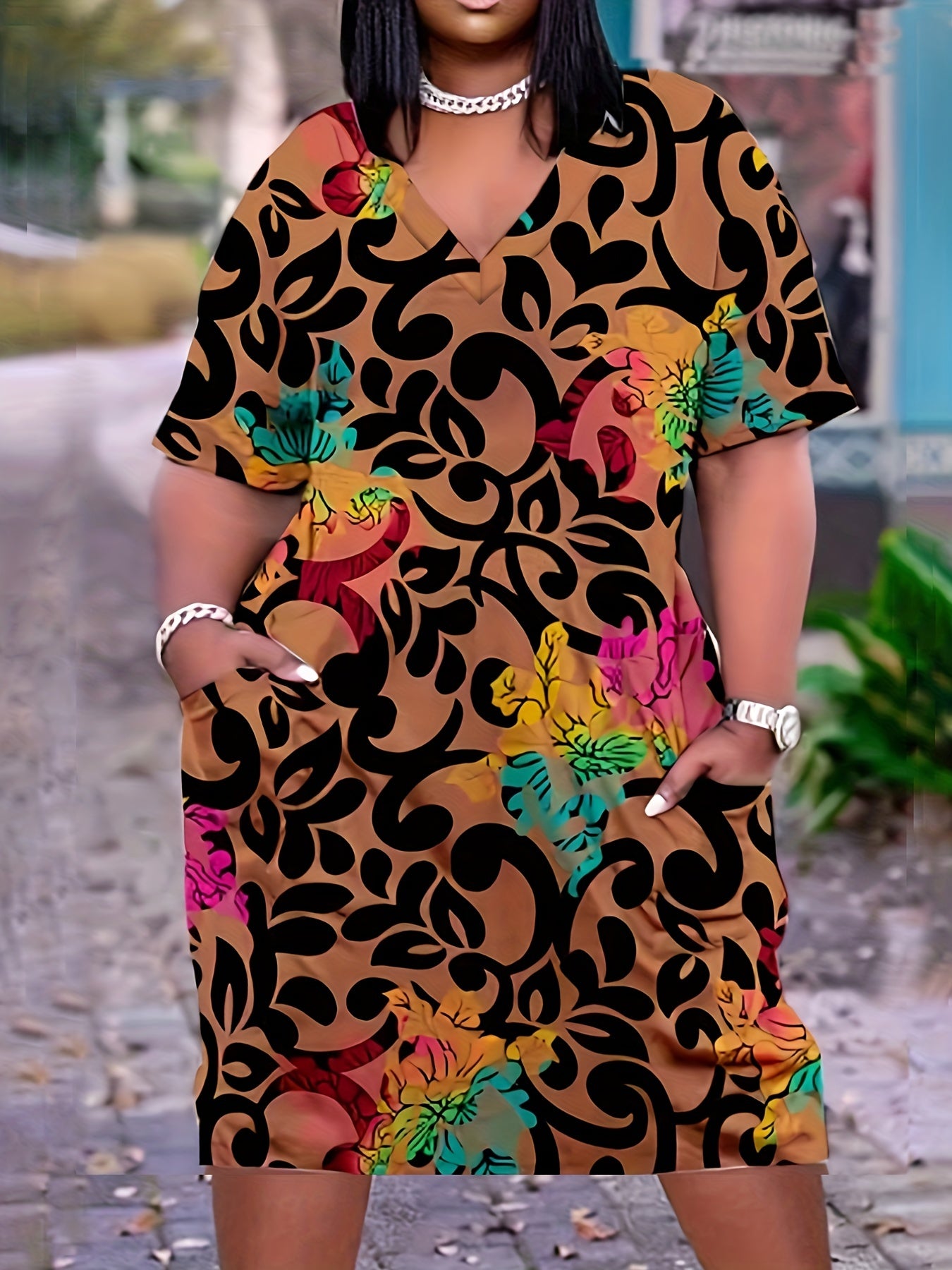 Floral Print V-Neck Dress With Pockets