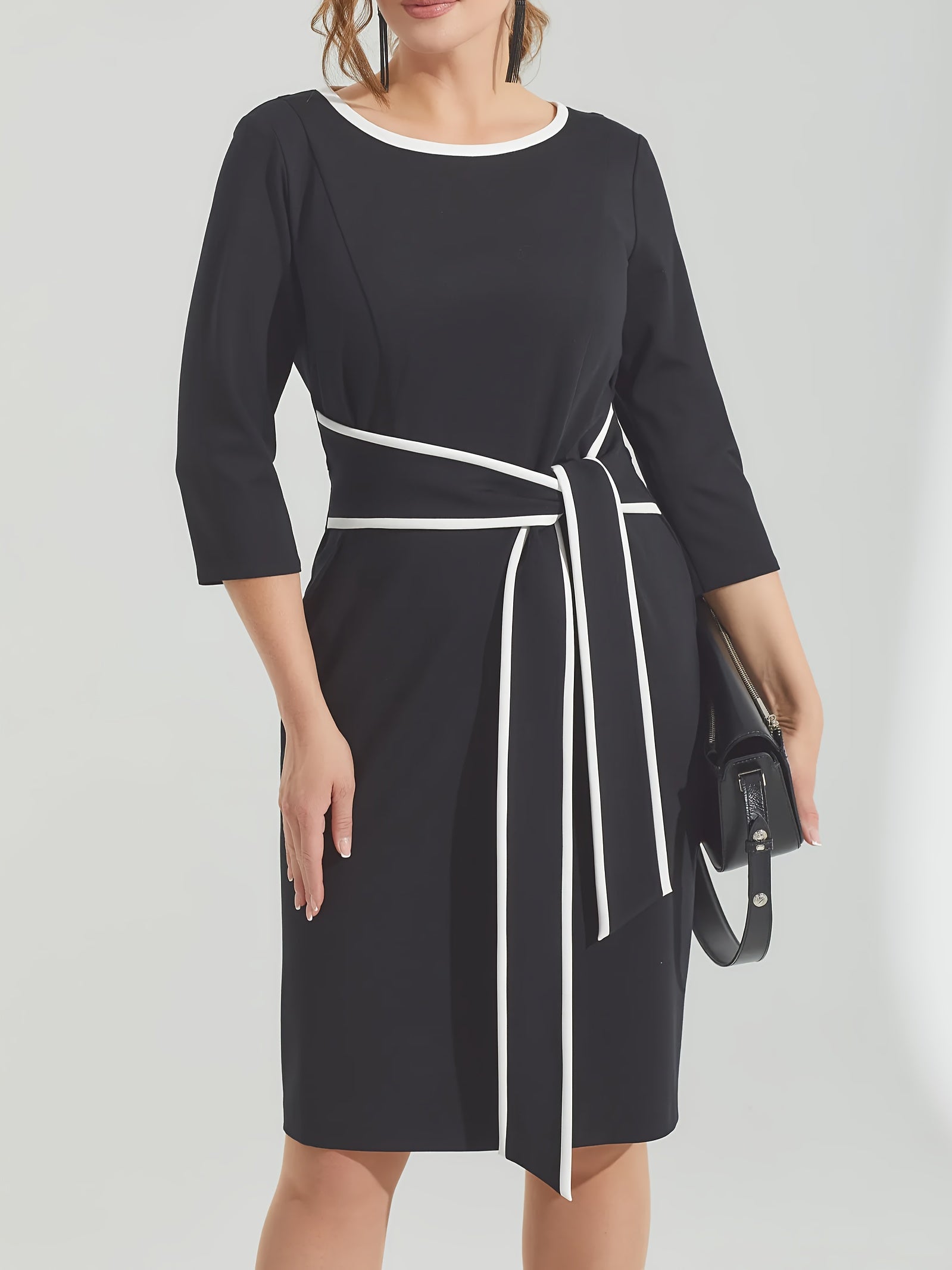 Colorblock Half Sleeve Belted Dress