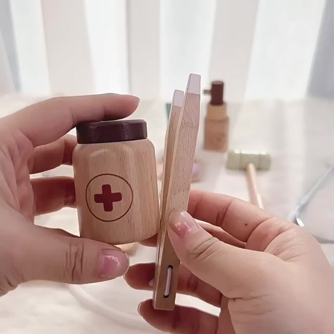 Kids Wooden Doctor & Nurse Role Play Set with Stethoscope Bag Syringe Toy