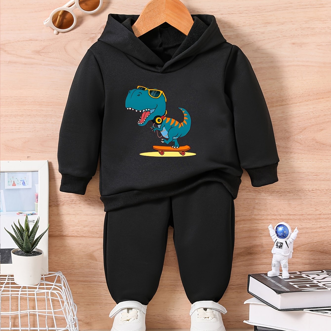 Dinosaur Skateboarding Baby Outfit Sweatshirt Trousers Set
