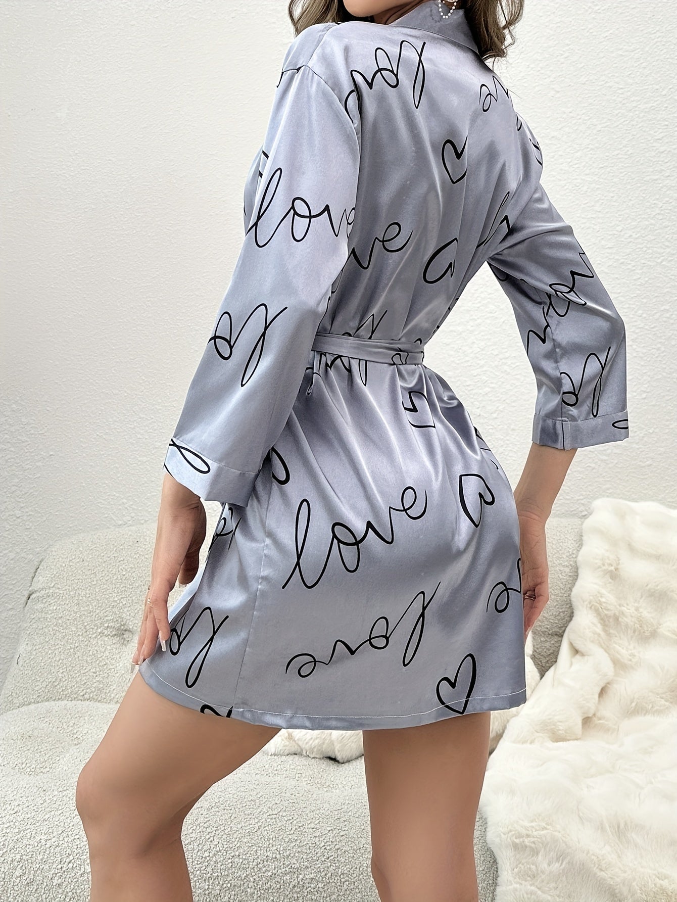 Heart Print Night Robe Long Sleeve V Neck Women's Sleepwear