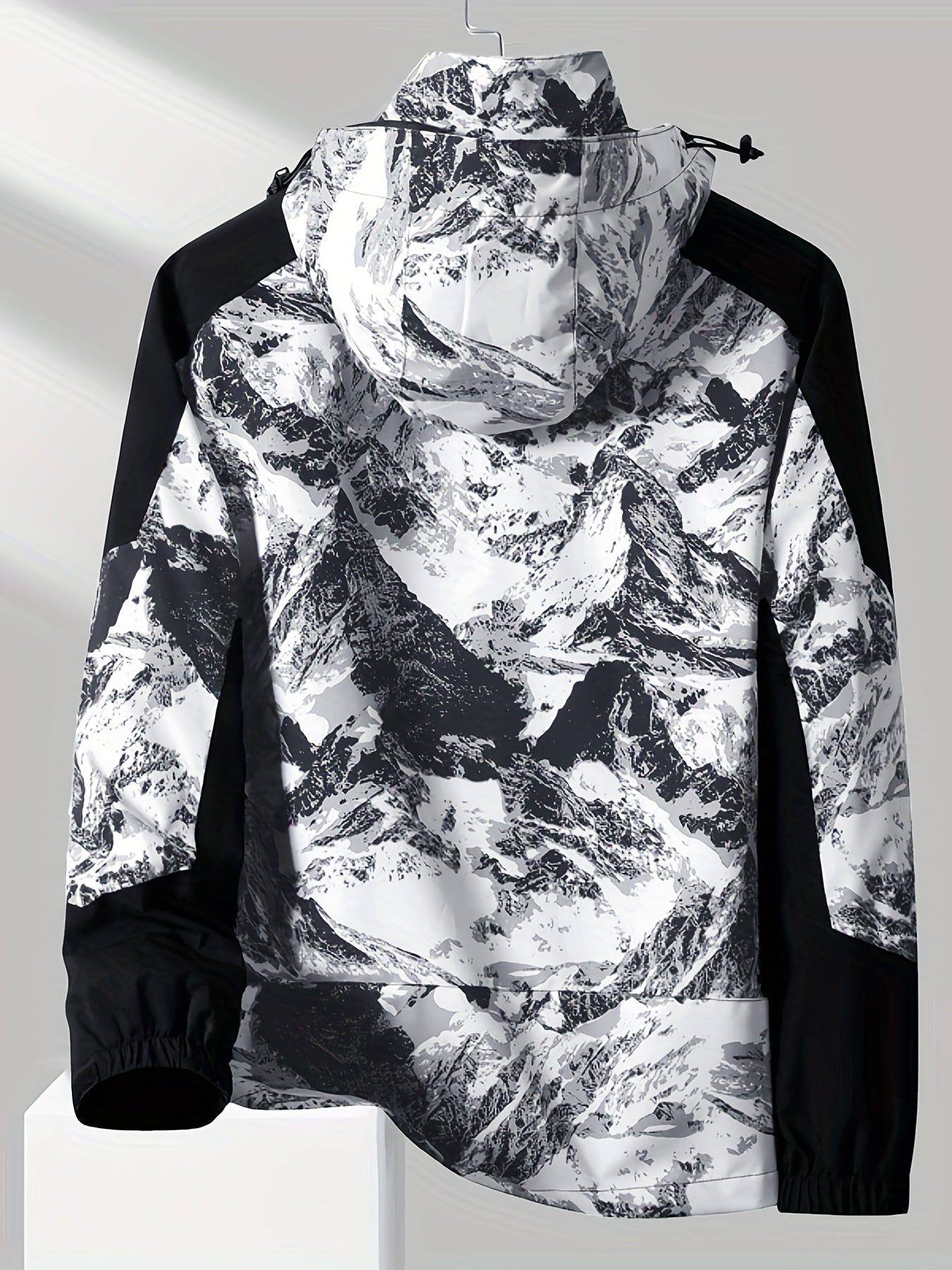 Stylish Soft Shell Hiking Jacket with Detachable Hood
