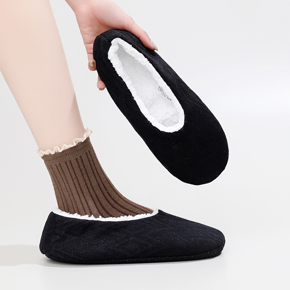 Men's Cozy Anti-Skid House Slippers Winter Indoor Shoes