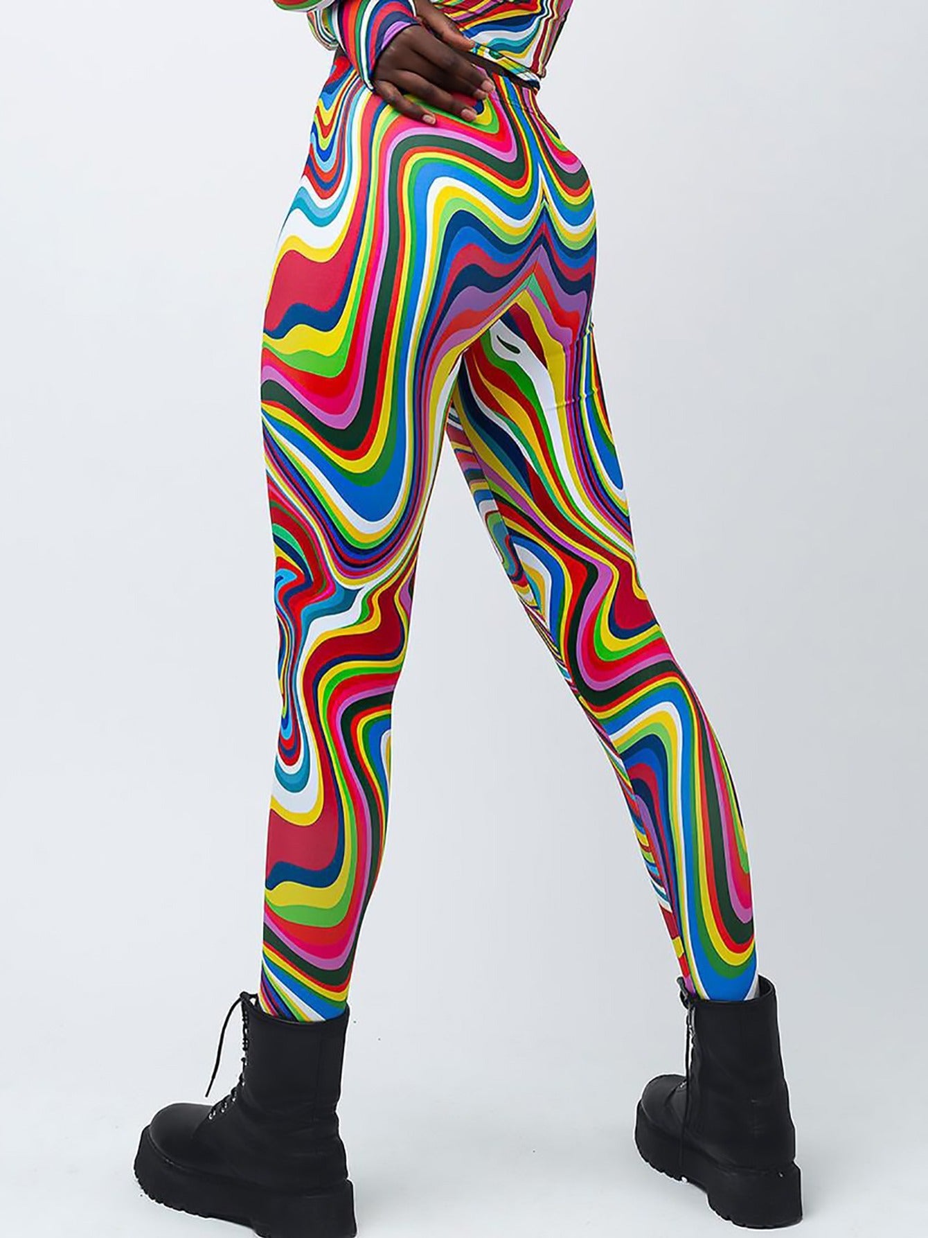 Aesthetics Print Butt Lifting Leggings for Workouts & Yoga