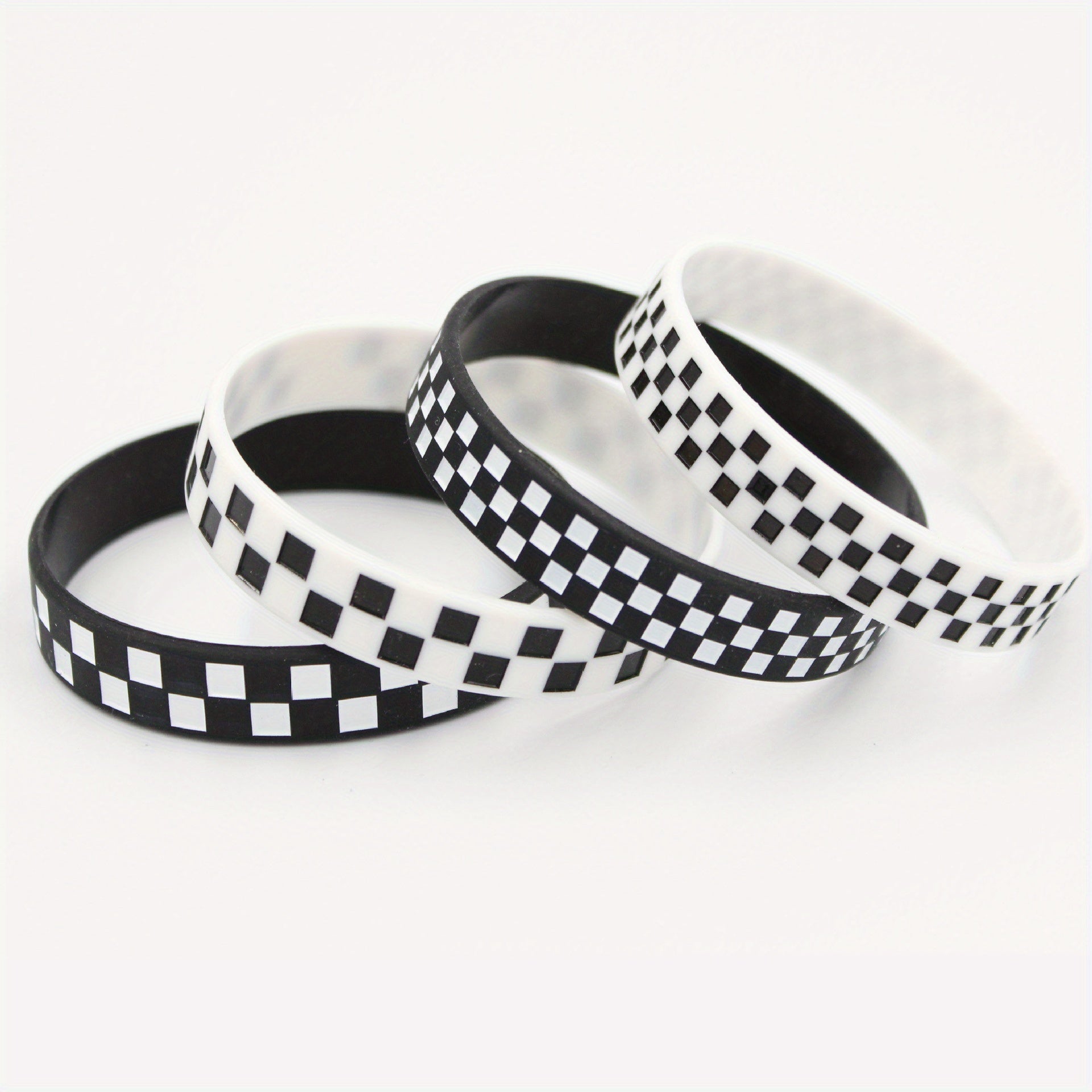 Stylish Checked Pattern Silicone Bracelet for Sports Fans