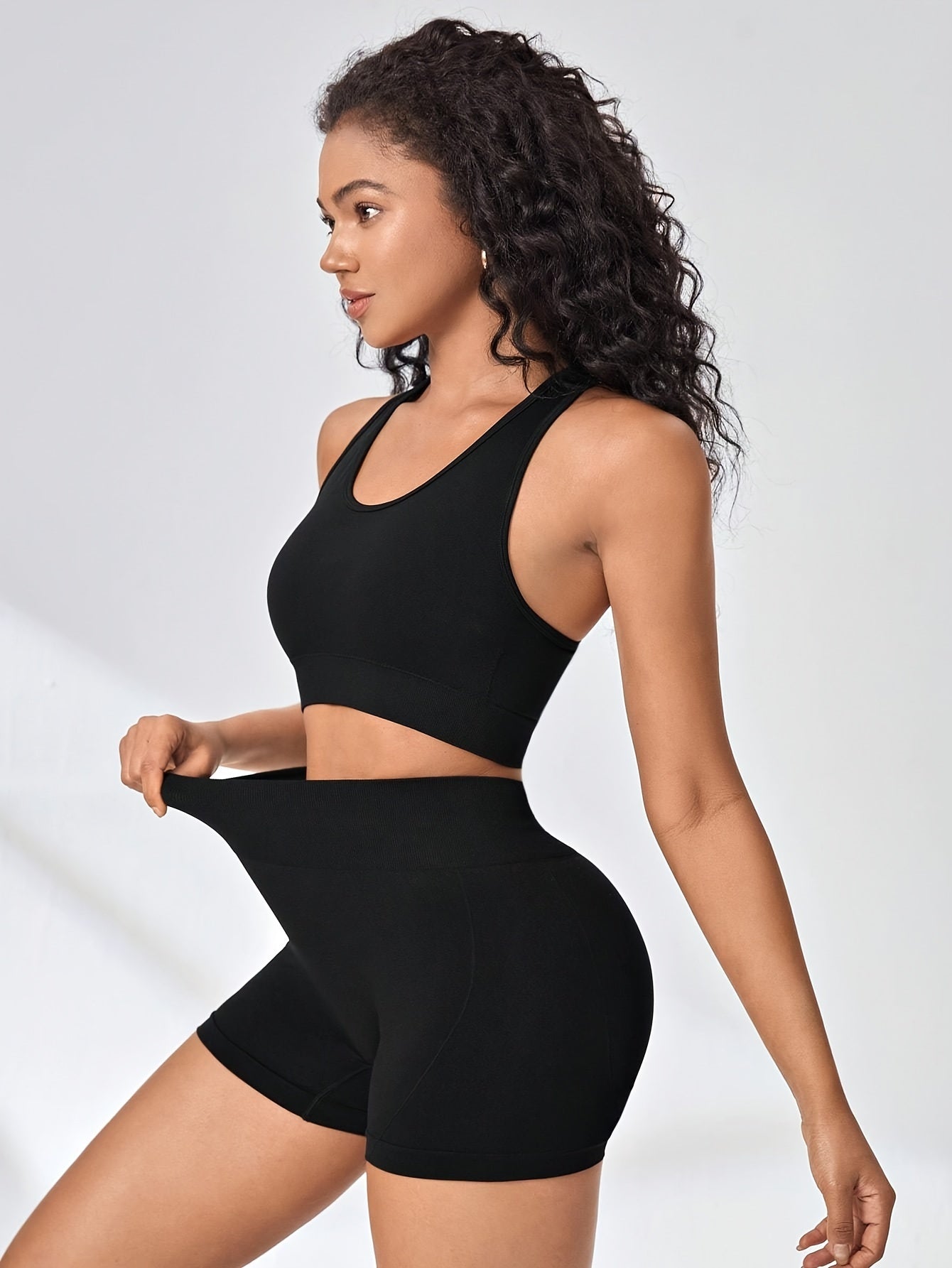 2pcs Yoga Set Moisture Wicking Sports Bra & High Waist Shorts