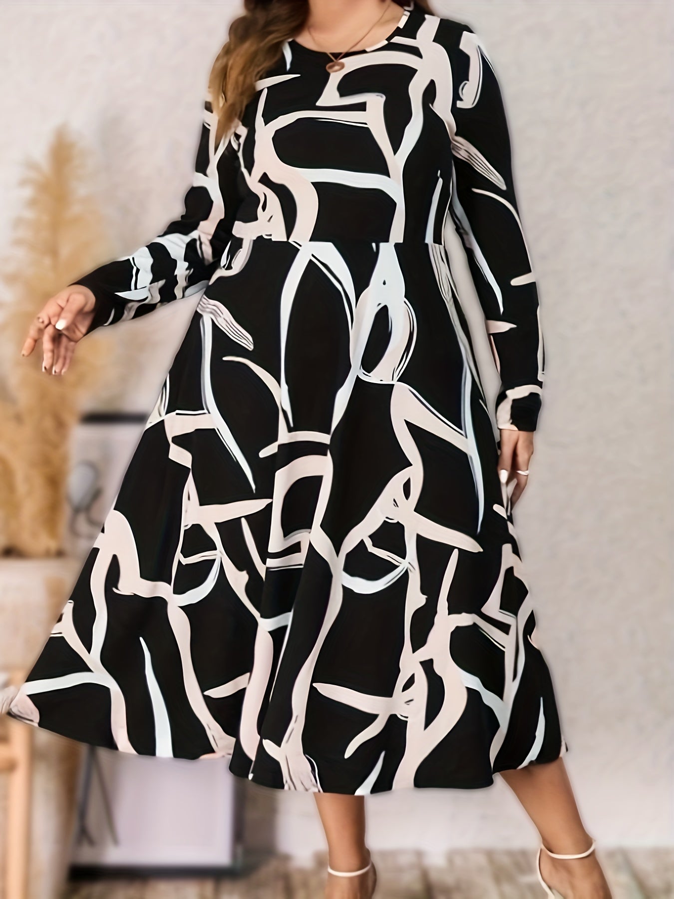 Abstract Stripe Print Long Sleeve A line Dress