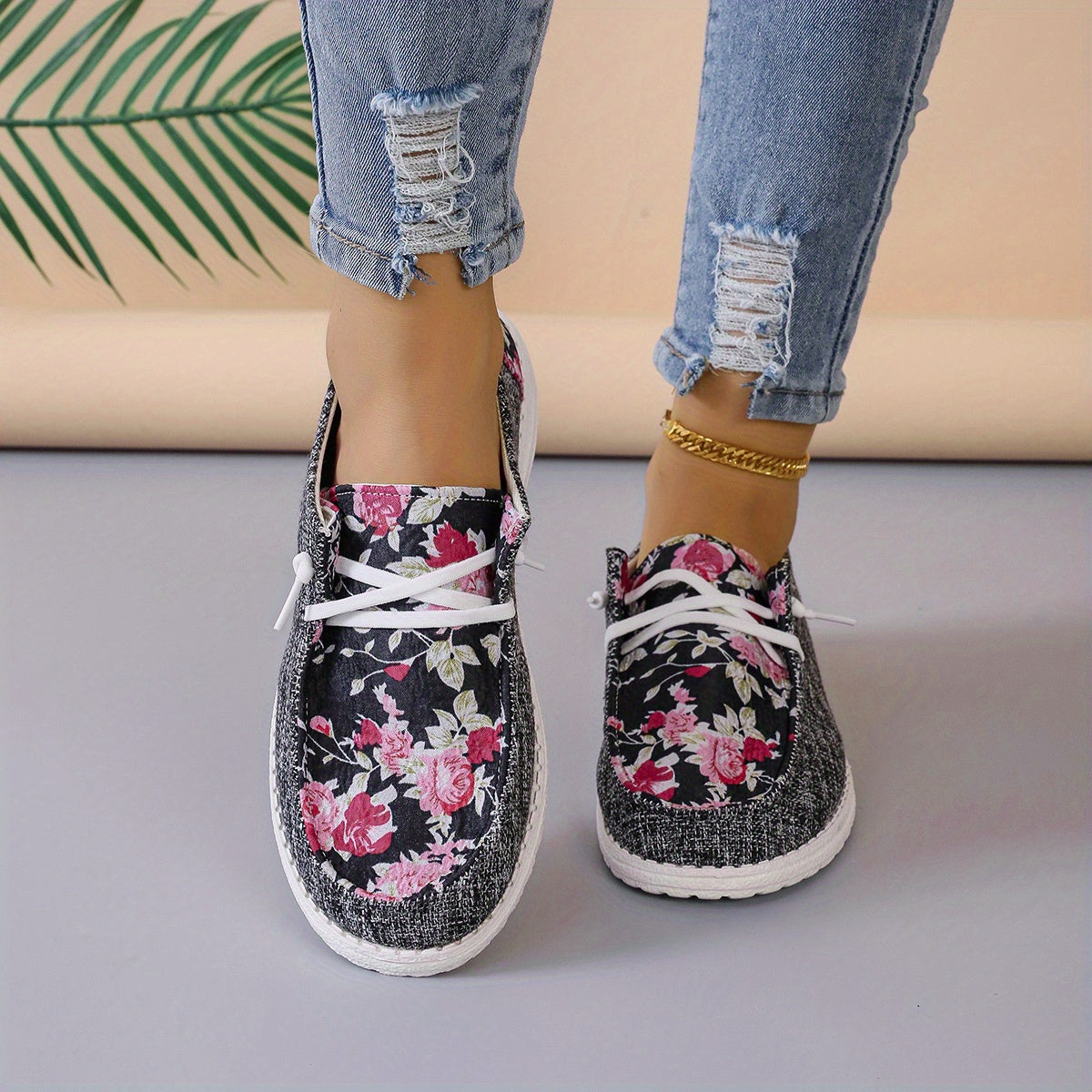 Colorful Butterfly Pattern Canvas Shoes Lightweight Lace Up Flats
