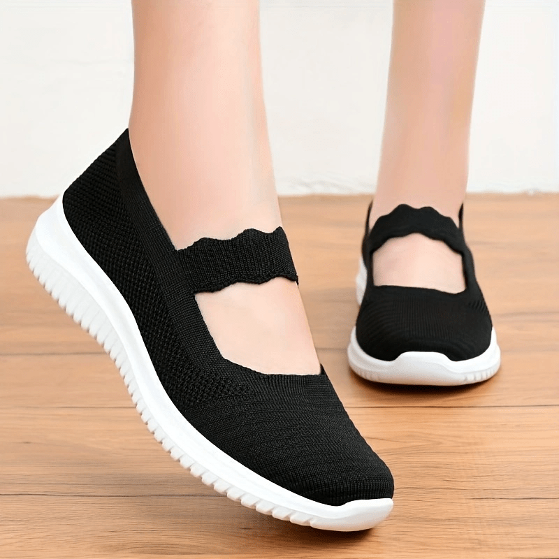Women's Breathable Mesh Slip On Sneakers Lightweight Outdoor Shoes