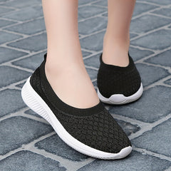 Women's Breathable Knit Slip-On Sneakers Lightweight Flats