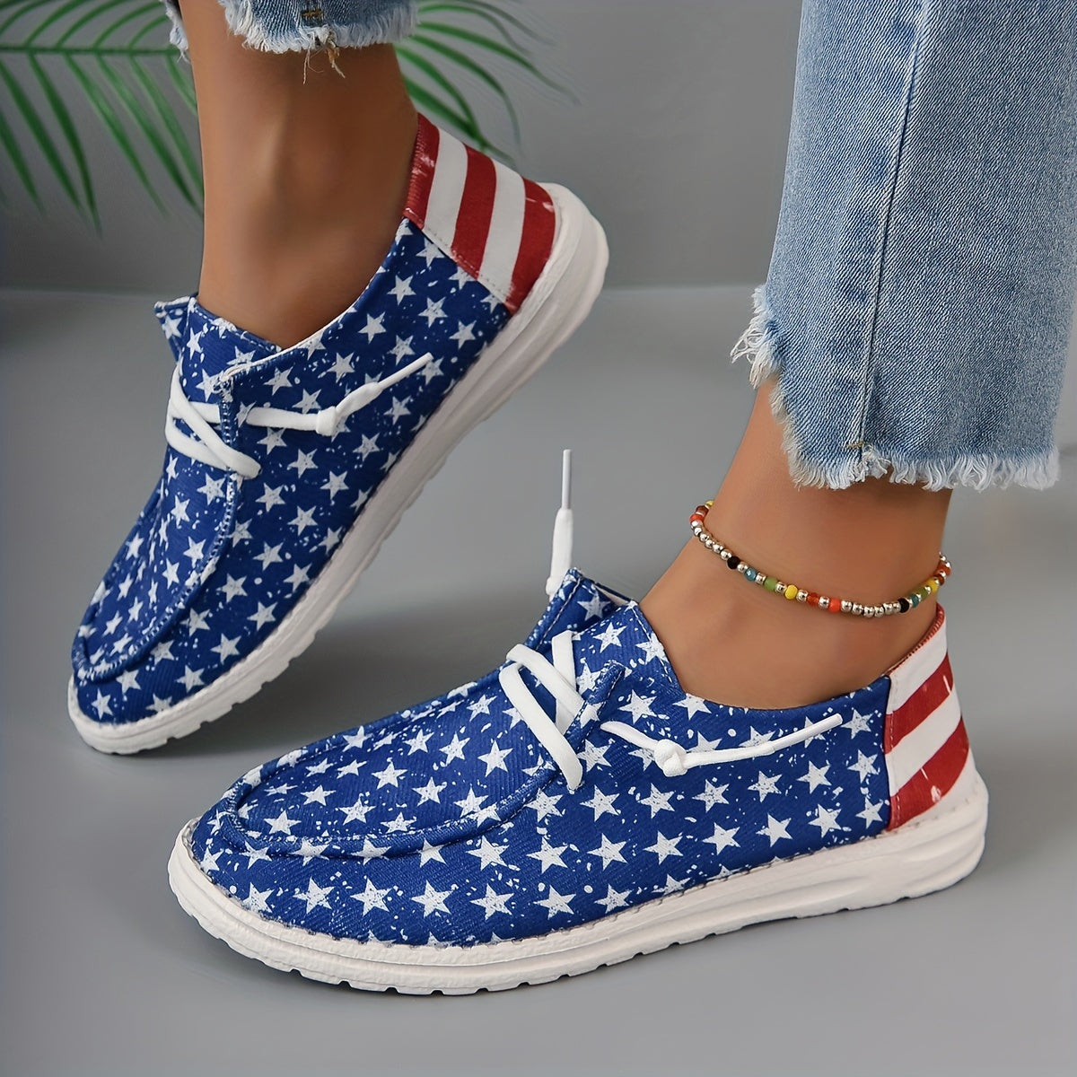 Women's Star & Striped Pattern Sneakers Casual Lace Up Outdoor Shoes