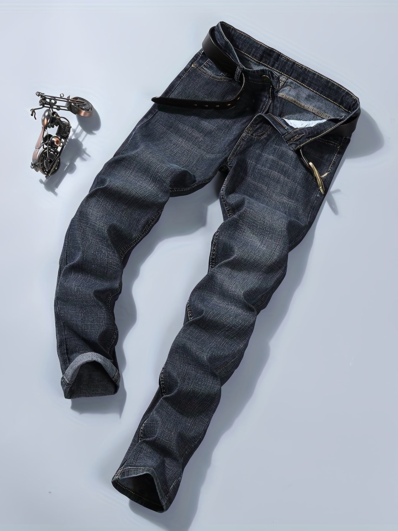 Men's Distressed Medium Stretch Denim Pants