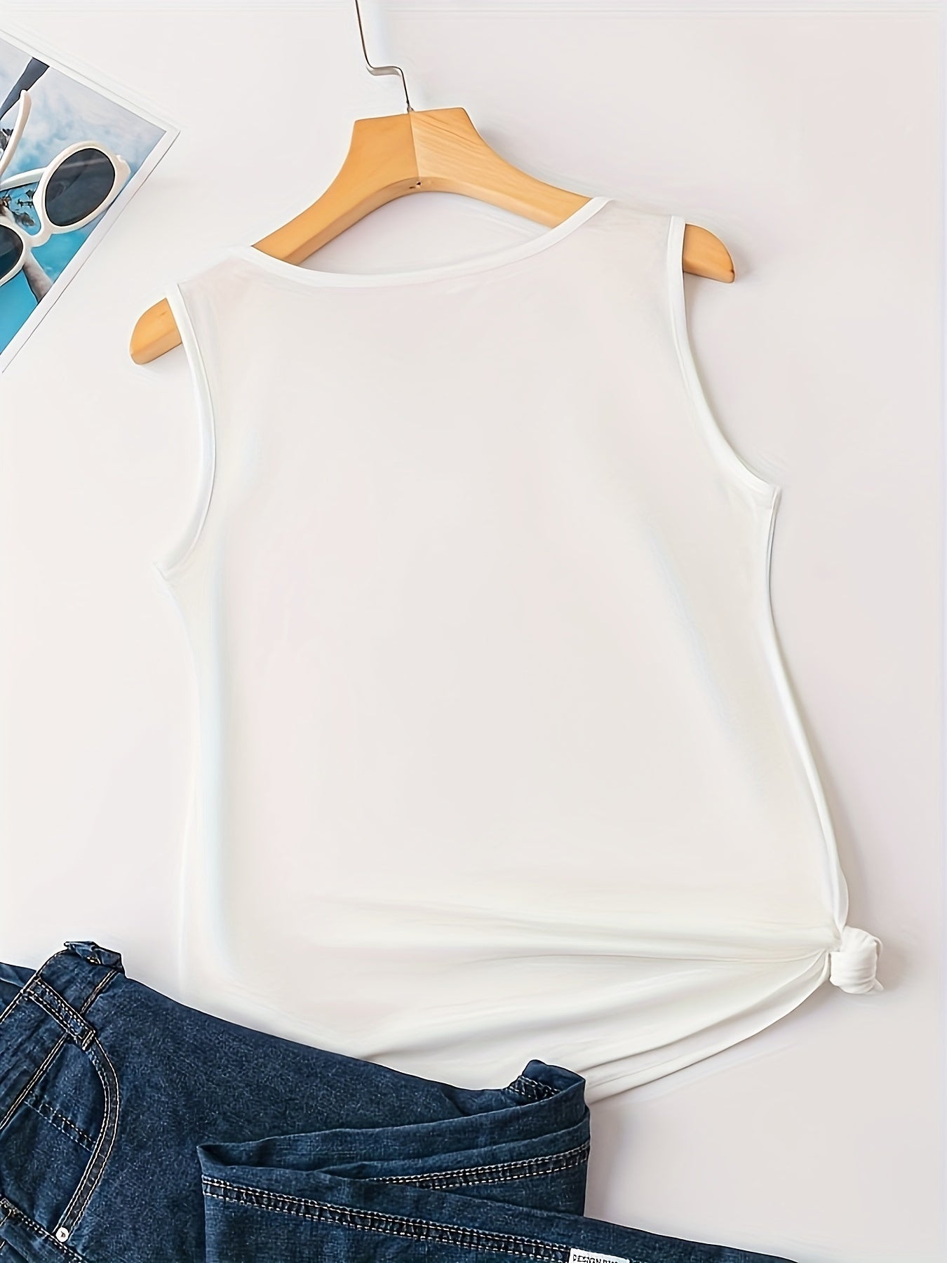 Women's Solid Crew Neck Tank Top Sleeveless Summer Casual