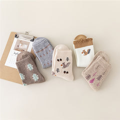Trees & Squirrel Print Socks Comfy Women's Stockings