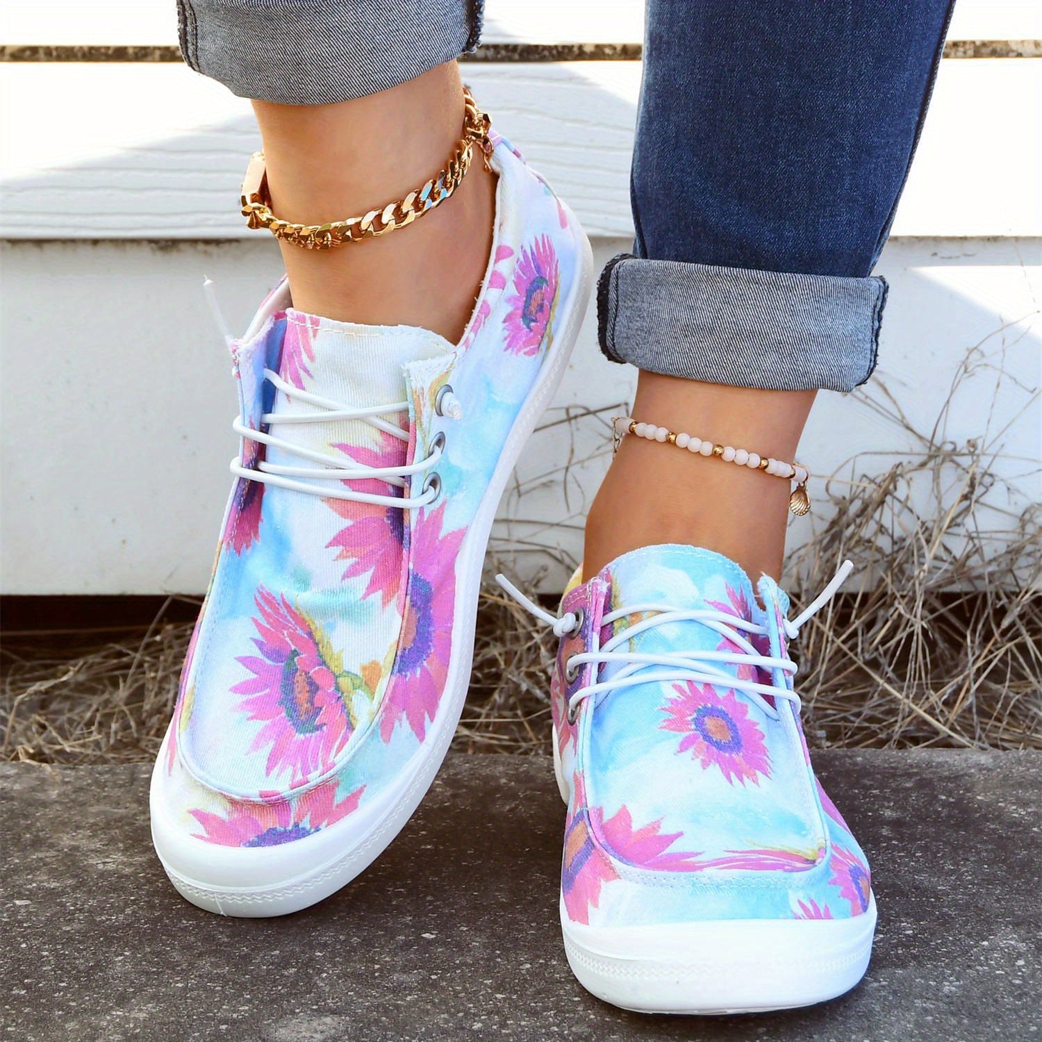 Women's Canvas Low Top Slip On Shoes