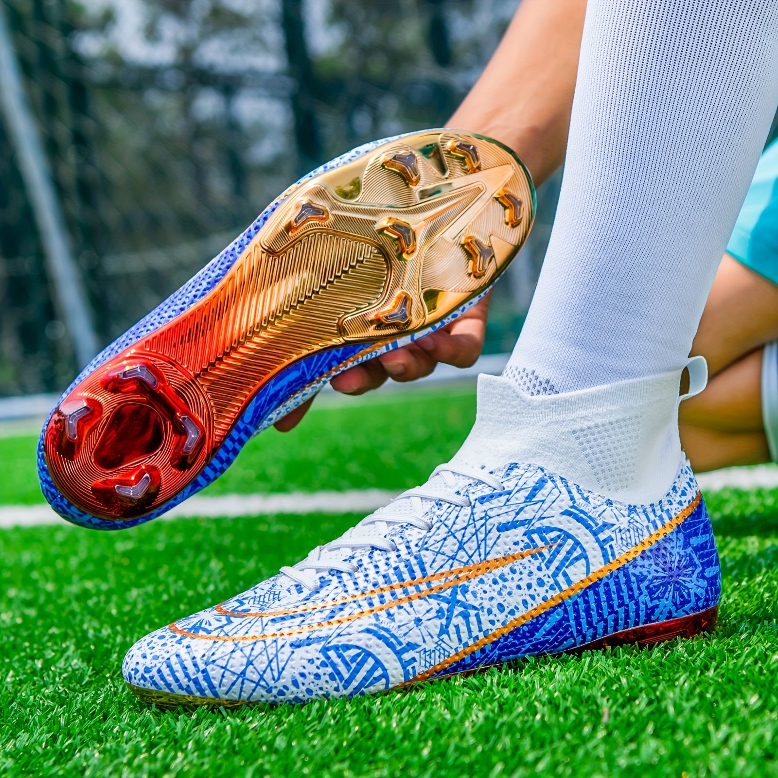 Youth Anti Skid Soccer Cleats, Breathable Training Shoes