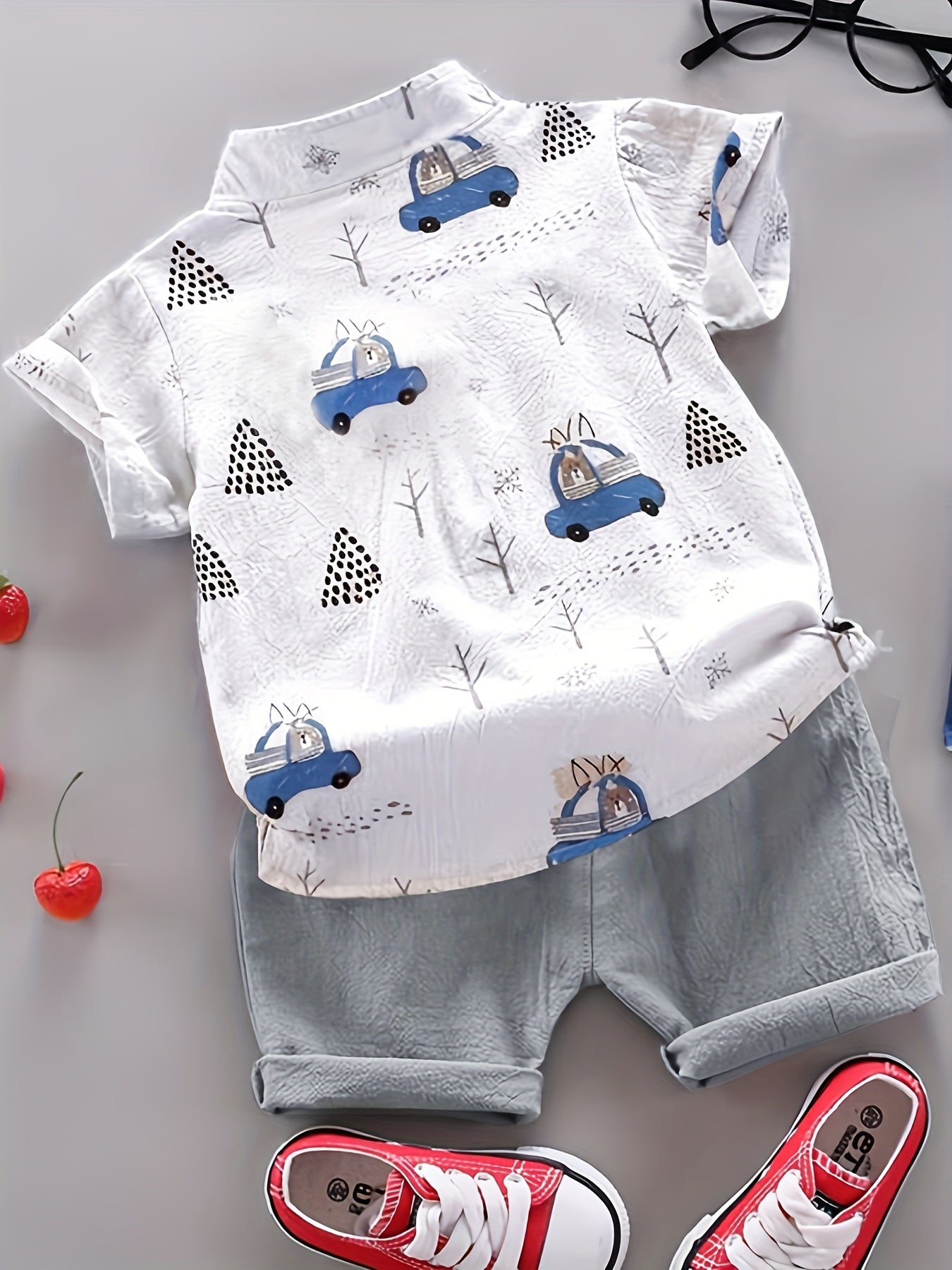 Boys 2pcs Cartoon Print Shirt & Shorts Set