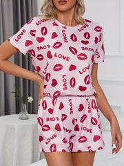 Letter & Lips Print Lounge Set Short Sleeve Top & Loose Shorts