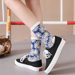 Floral Daisy Print Crew Socks Women's Stockings