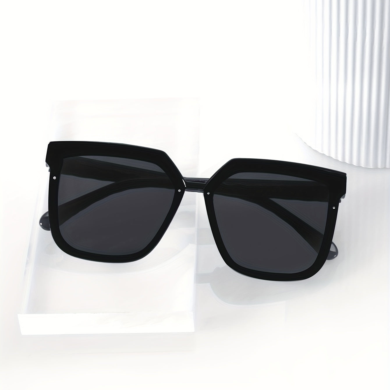 Men's Large Frame Sunglasses UV Protection for Outdoor Travel