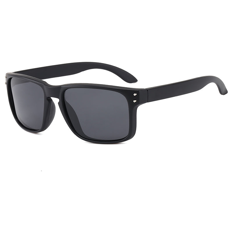 Multicolor Polarized Men's Sunglasses with Zipper Case