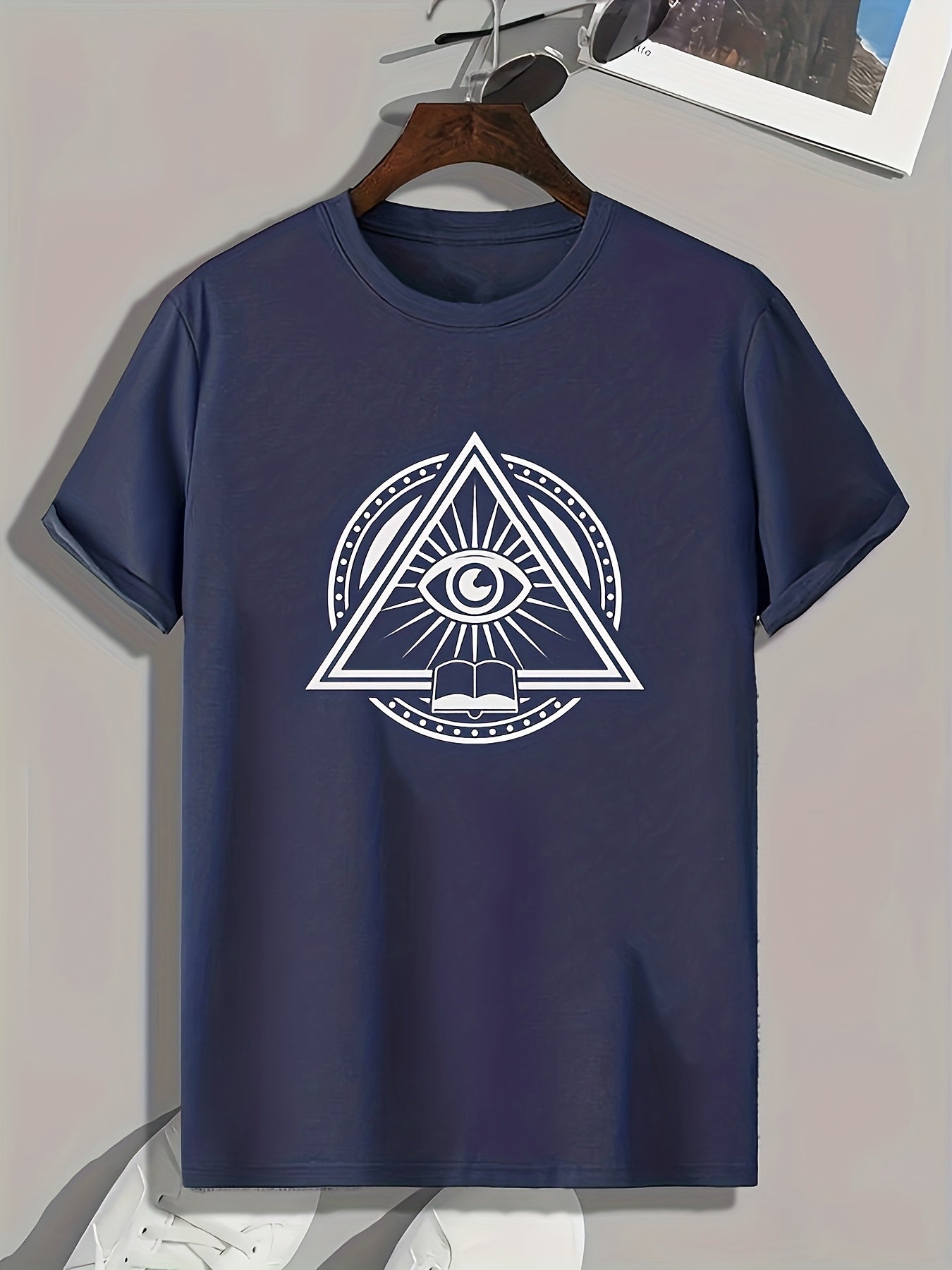 Triangle Eye Pattern Print Men's Comfy Sports T shirt Graphic Tee