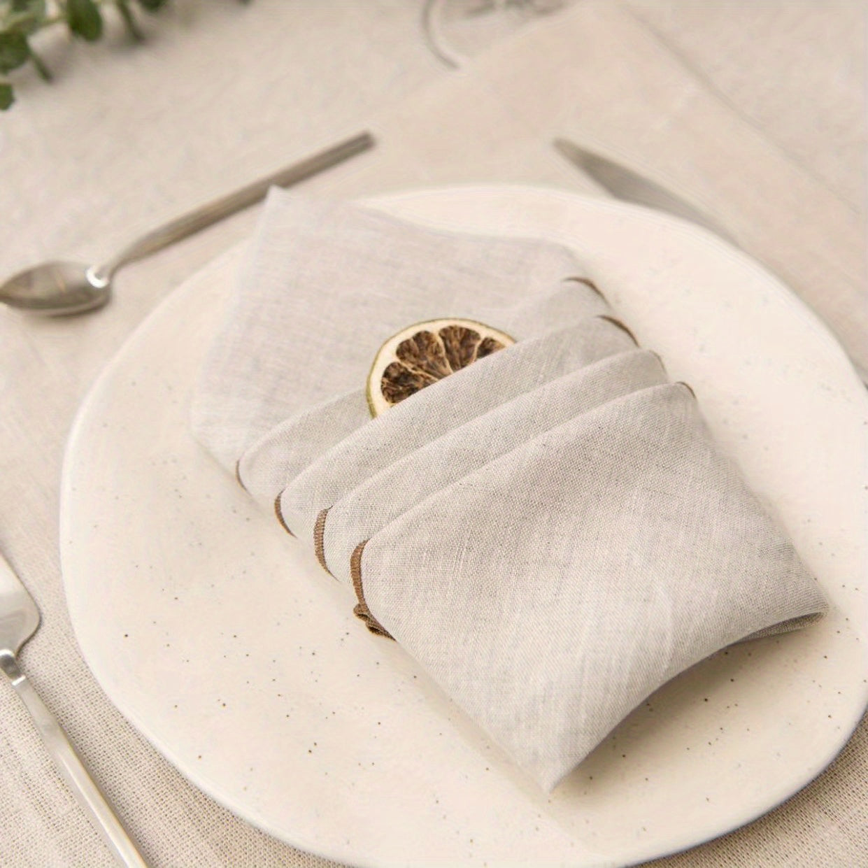 6pcs Beige Polyester Napkin with Coffee Edge for Dining Table Decor